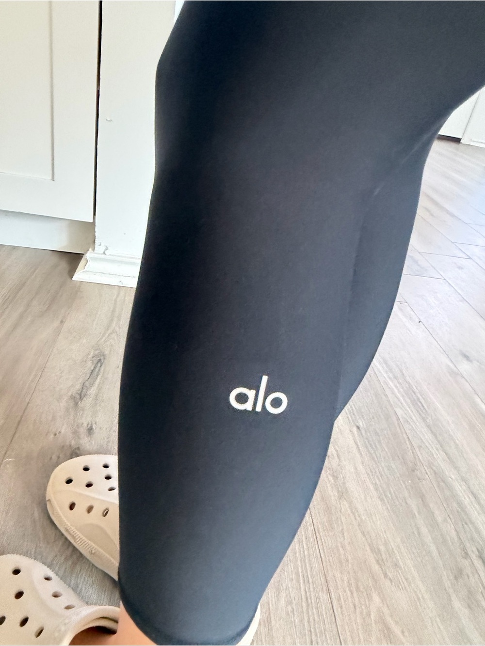 ALO Yoga Black Airlift leggings